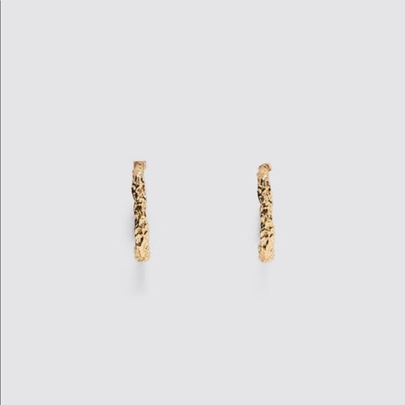 new | ZARA Gold Hoop Earrings - Picture 5 of 6